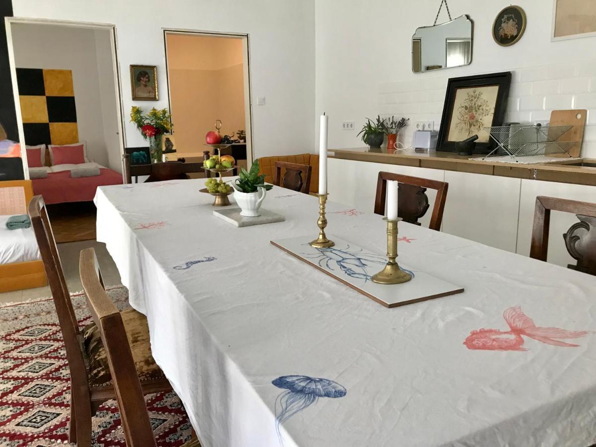 エステルゴムMedusa Houseアパートメント エクステリア 写真